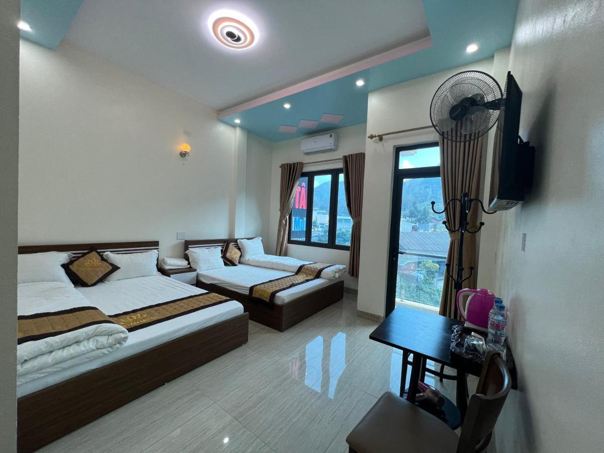Nhà Nghỉ Thái Tâm Dong Van  Extérieur photo